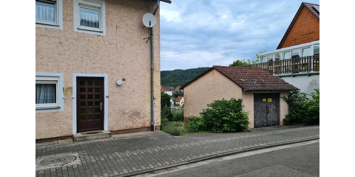 Etagenwohnung Hauenstein - 2 Zimmer, 48 m&sup2;, 69.800&euro; | Angebot:26737860