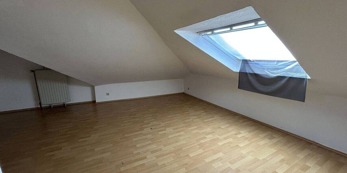 Etagenwohnung Kaiserslautern Innenstadt - 2 Zimmer, 51 m&sup2;, 85.000&euro; | Angebot:26487755