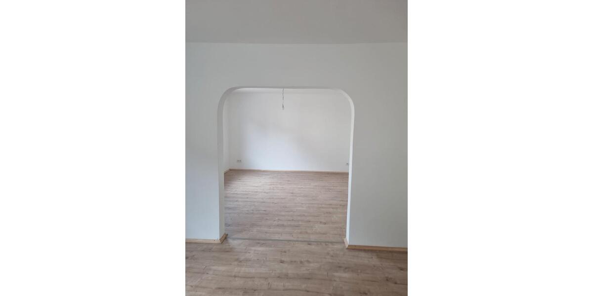 Reihenhaus Rodalben - 6 Zimmer, 160 m&sup2;, 1.200&euro; | Angebot:26612266