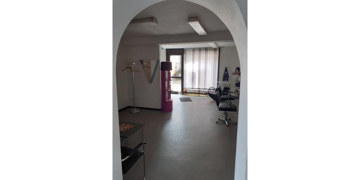 Einfamilienhaus Kaiserslautern Betzenberg - 8 Zimmer, 194 m&sup2;, 289.000&euro; | Angebot:26613695