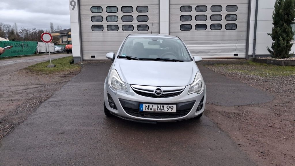 Opel Corsa 216.000 km 2.900 &euro; Neustadt/Wstr. 67433