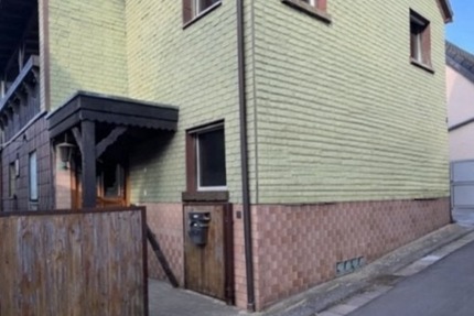 Grundstück mit großem Potenzial für Neubau in Kerzenheim – Abrissobjekt nach Brandschaden - Haus Kerzenheim | Angebot:26266173