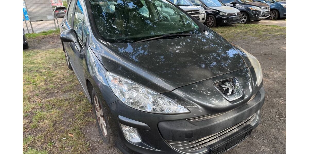 Peugeot 308 179.243 km 1.990 € Kaiserslautern 67663