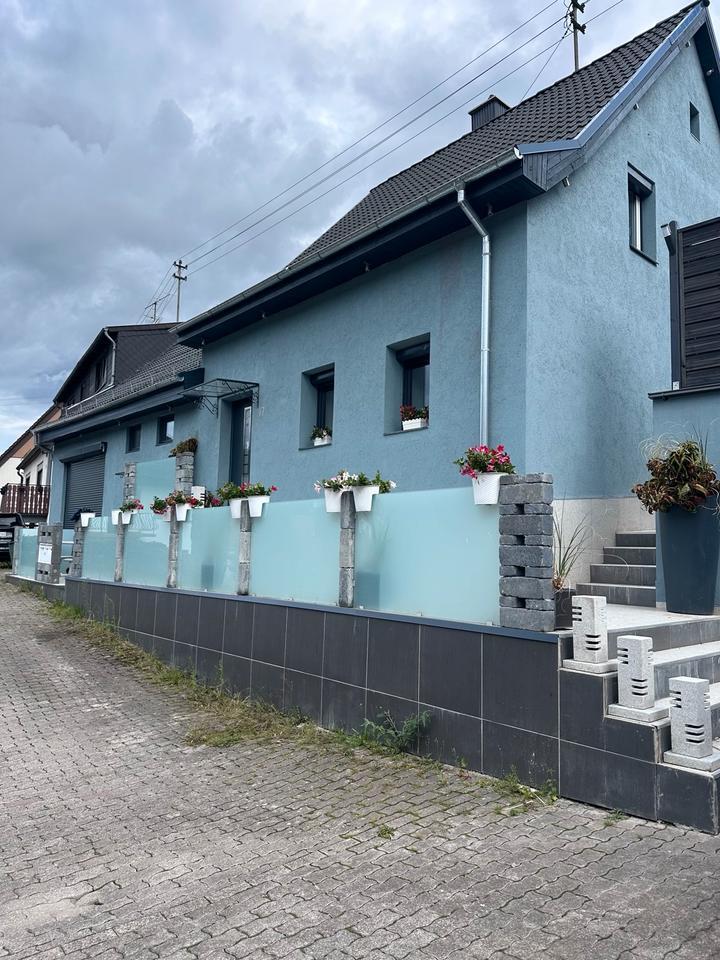 GROSSES Ein Familien Haus 1580m2 privat zu vermieten