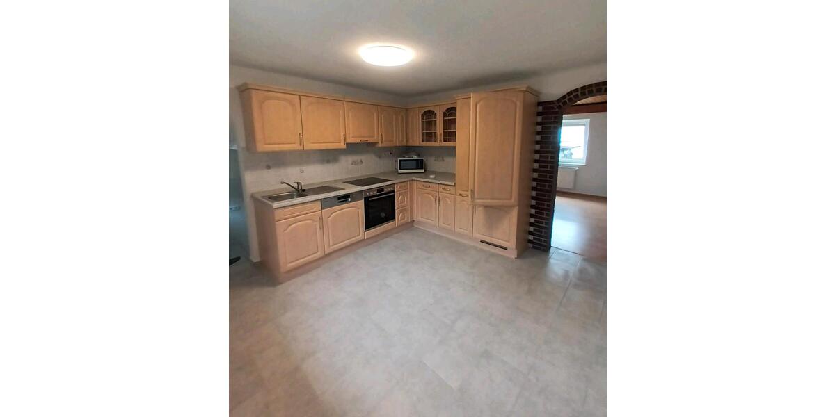 Einfamilienhaus Steinwenden - 7 Zimmer, 160 m&sup2;, 210.000&euro; | Angebot:26640063