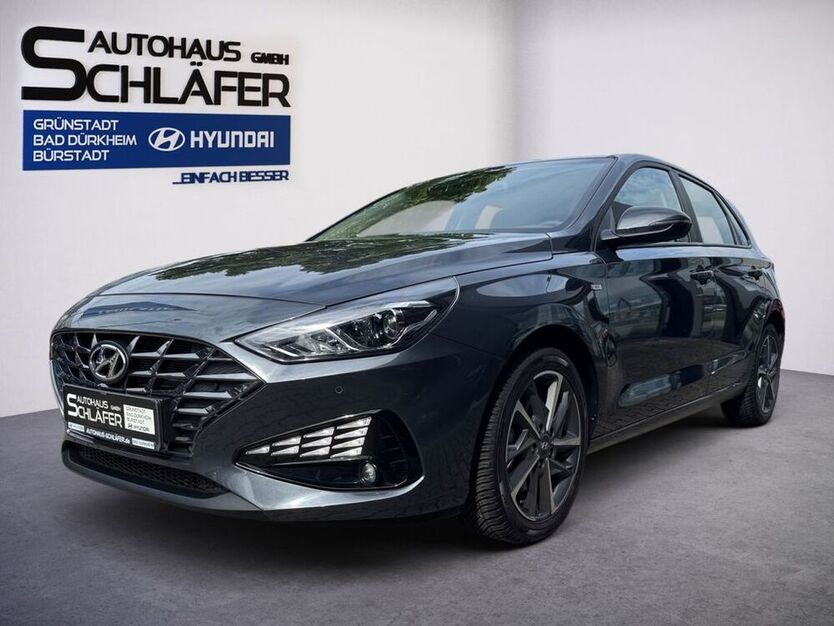 i30