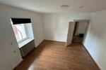Einfamilienhaus Wolfstein - 8 Zimmer, 180 m&sup2;, 1.050&euro; | Angebot:26356081