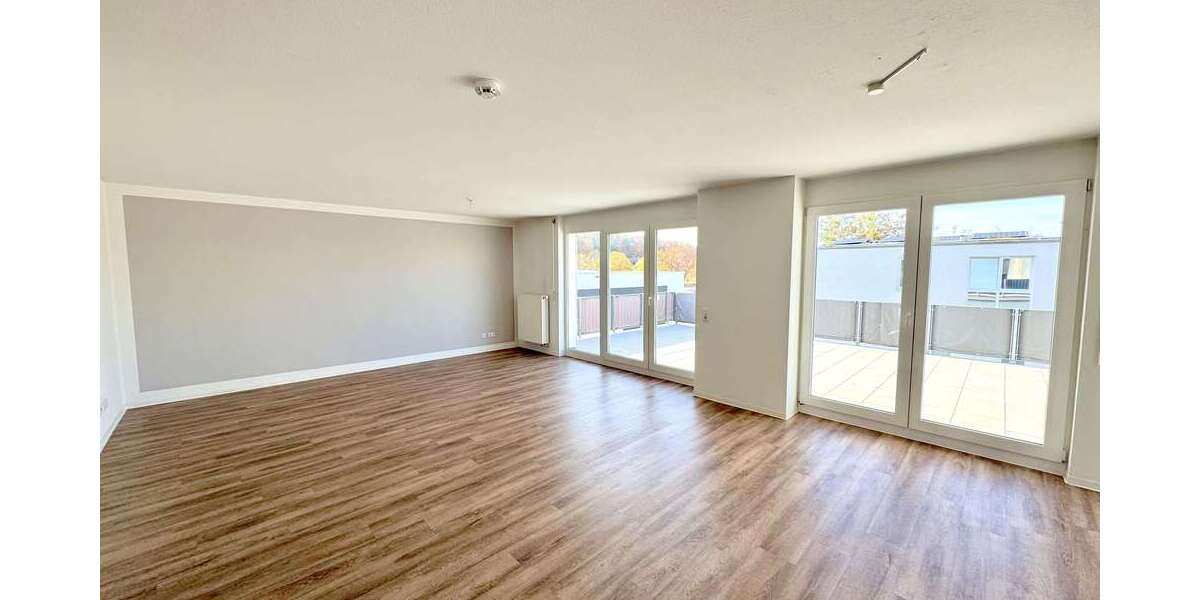 Etagenwohnung Kaiserslautern Bahnheim - 4 Zimmer, 139 m&sup2;, 1.900&euro; | Angebot:24721200