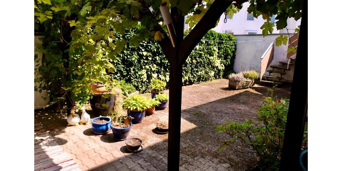 Mehrfamilienhaus, Wohnhaus Kaiserslautern Engelshof - 9 Zimmer, 220 m&sup2;, 415.000&euro; | Angebot:24703047