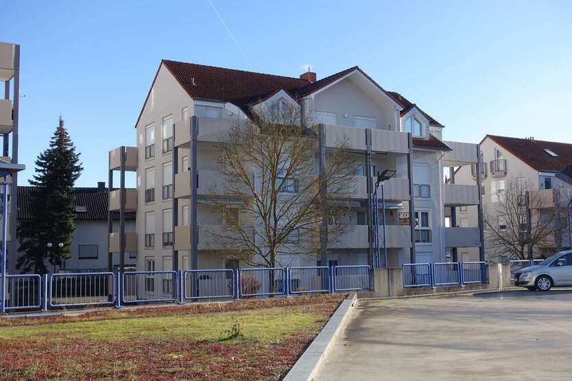 Wohnung zum Kaufen in Eisenberg 159.000 € 79.5 m²