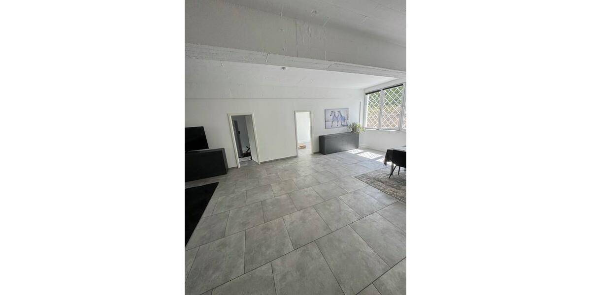 Etagenwohnung Pirmasens Erlenbrunn - 3 Zimmer, 125 m&sup2;, 189.000&euro; | Angebot:26584626