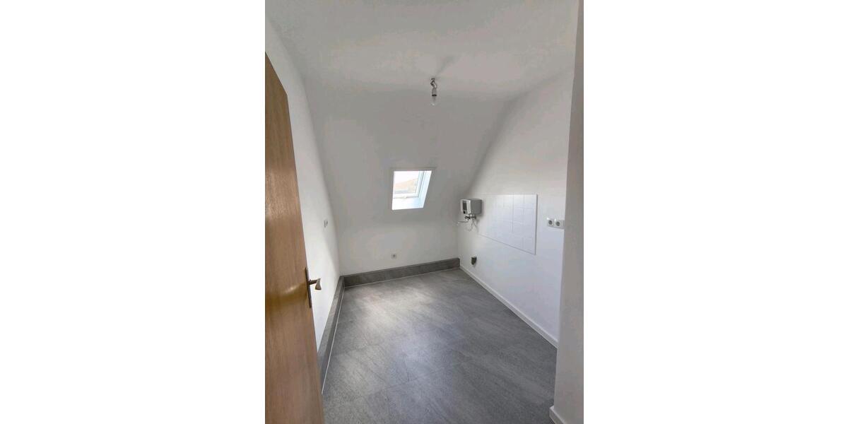 Dachgeschoßwohnung Gerbach - 3.5 Zimmer, 70 m&sup2;, 730&euro; | Angebot:26562643