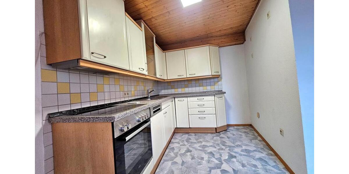 Etagenwohnung Landstuhl - 4 Zimmer, 120 m&sup2;, 890&euro; | Angebot:24780661