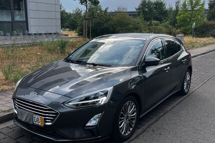 Ford Focus 87.000 km 13.400 &euro; Kaiserslautern 67663