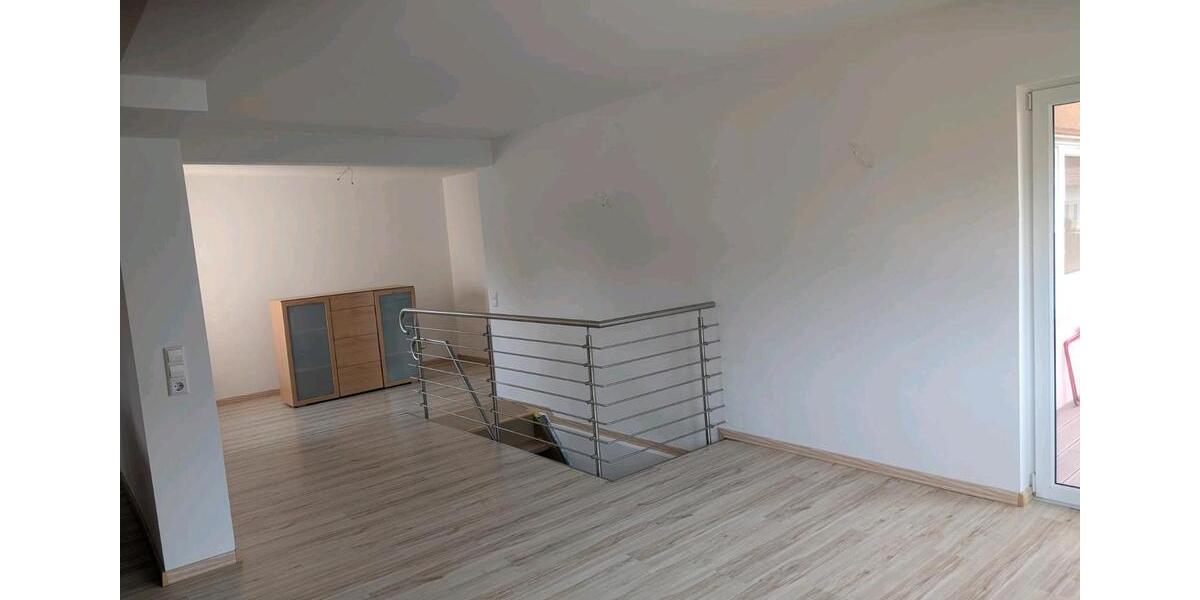 Einfamilienhaus Pirmasens - 3 Zimmer, 167 m&sup2;, 395.000&euro; | Angebot:26834567