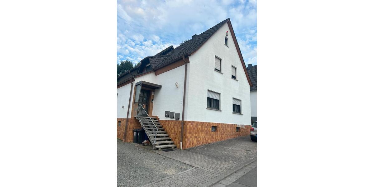 Mehrfamilienhaus, Wohnhaus Queidersbach - 9 Zimmer, 300 m&sup2;, 435.000&euro; | Angebot:27547318