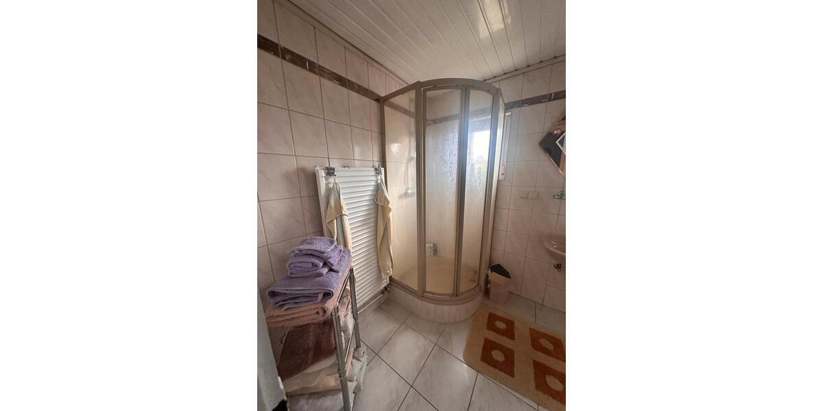 Einfamilienhaus Hermersberg - 10 Zimmer, 190 m&sup2;, 175.000&euro; | Angebot:26448247