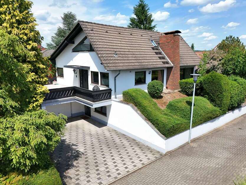 Haus zum Mieten in Ramstein-Miesenbach 3.000 € 310 m²