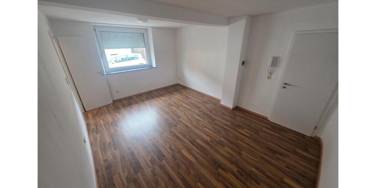 Einfamilienhaus Marnheim - 7 Zimmer, 120 m&sup2;, 299.000&euro; | Angebot:26814504