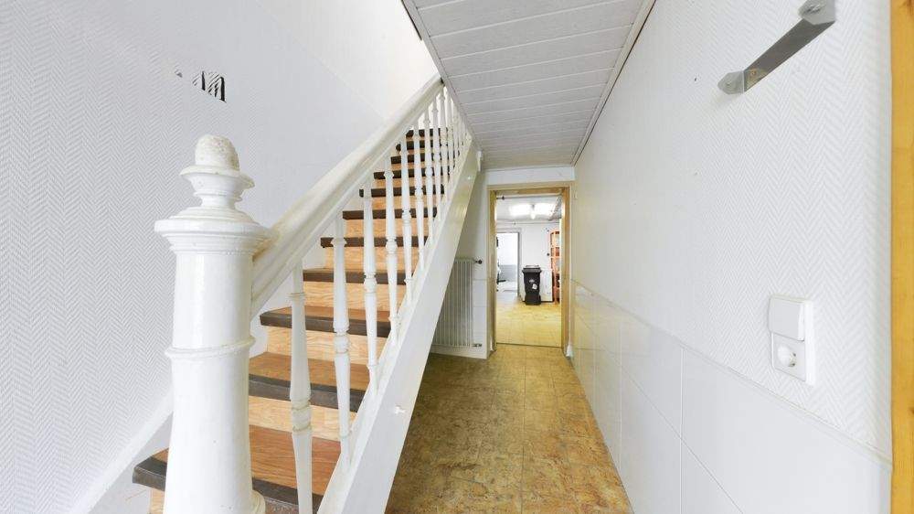 Reihenmittelhaus Kaiserslautern / Siegelbach Siegelbach - 4 Zimmer, 143 m&sup2;, 1.500&euro; | Angebot:25680346