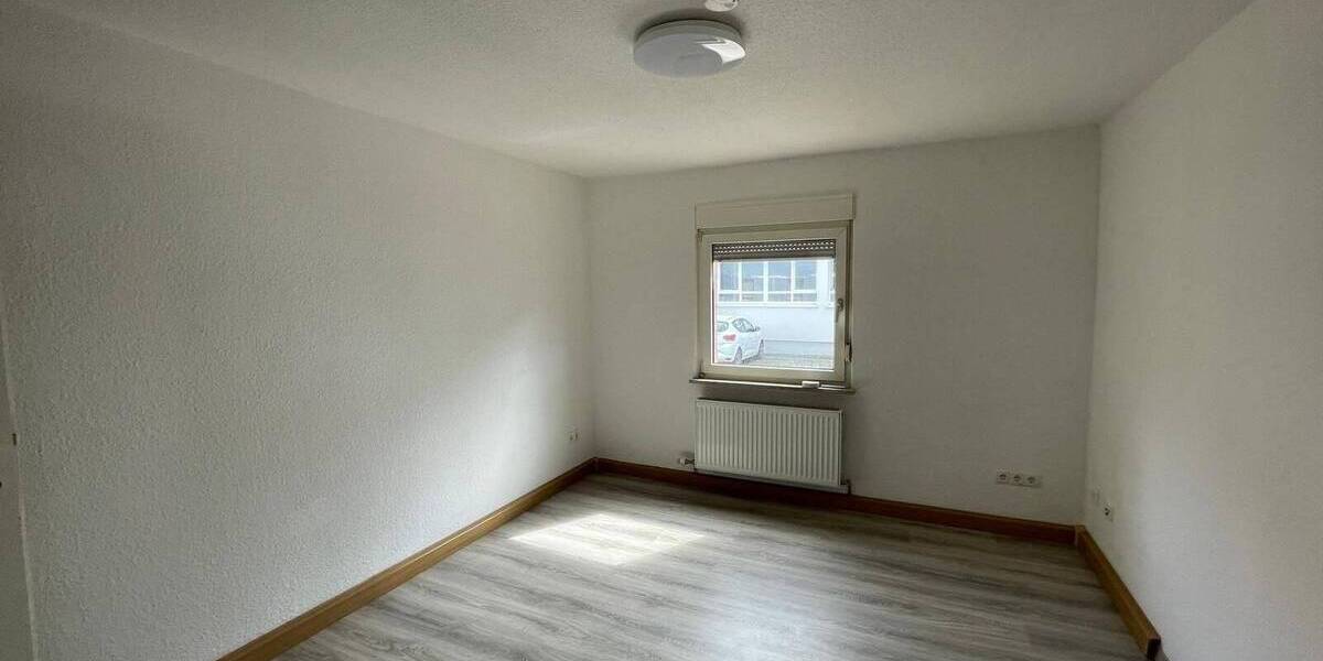 Etagenwohnung Hauenstein - 3 Zimmer, 53 m&sup2;, 450&euro; | Angebot:24855584