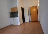 Kleines 1 Zimmer-Duschbad-Apartment im Zentrum