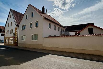 Haus Bad Dürkheim Leistadt - 11 Zimmer, 245 m&sup2;, 545.000&euro; | Angebot:26545135