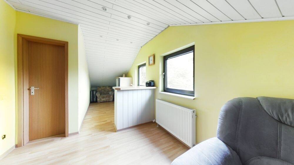 Mehrfamilienhaus, Wohnhaus Kaiserslautern / Morlautern Morlautern - 8 Zimmer, 244 m&sup2;, 449.000&euro; | Angebot:25680347