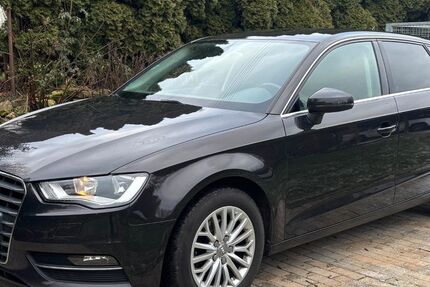 Audi A3 186.000 km 7.999 &euro; Offenbach-Hundheim 67749