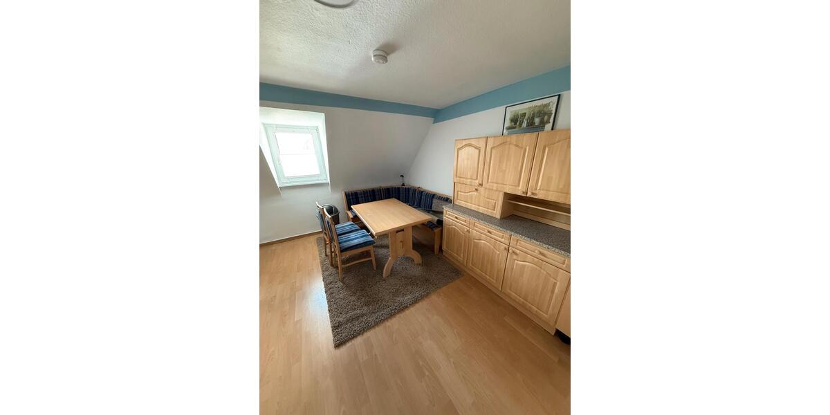 Dachgeschoßwohnung Rockenhausen - 2 Zimmer, 54 m&sup2;, 450&euro; | Angebot:26322627