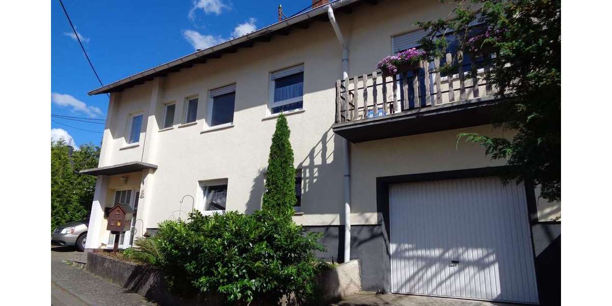 Einfamilienhaus Heiligenmoschel - 8 Zimmer, 242 m&sup2;, 2.250&euro; | Angebot:27007242