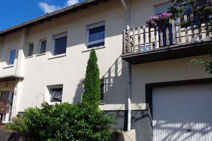 Haus Heiligenmoschel - 8 Zimmer, 242 m&sup2;, 2.250&euro; | Angebot:27007242