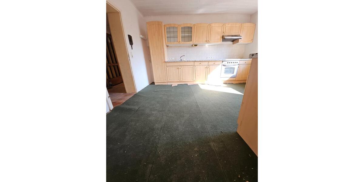 Einfamilienhaus Otterberg - 7 Zimmer, 250 m&sup2;, 259.000&euro; | Angebot:26423280