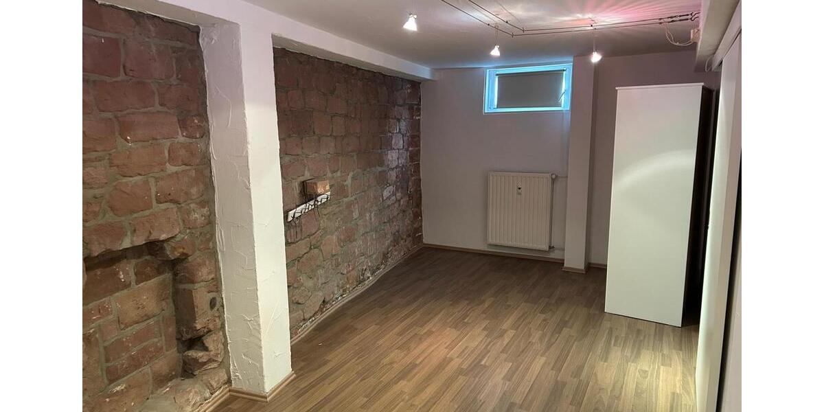 Erdgeschoßwohnung Kaiserslautern - 4 Zimmer, 85 m&sup2;, 275.000&euro; | Angebot:26762920