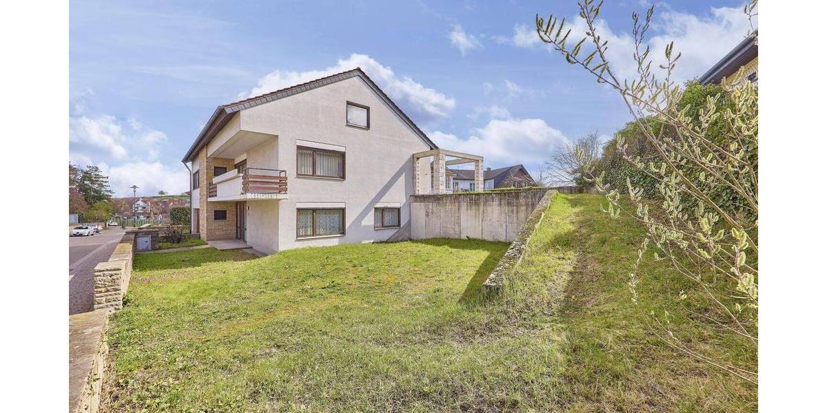 Einfamilienhaus Bad Dürkheim - 8 Zimmer, 290 m&sup2;, 975.000&euro; | Angebot:26486631