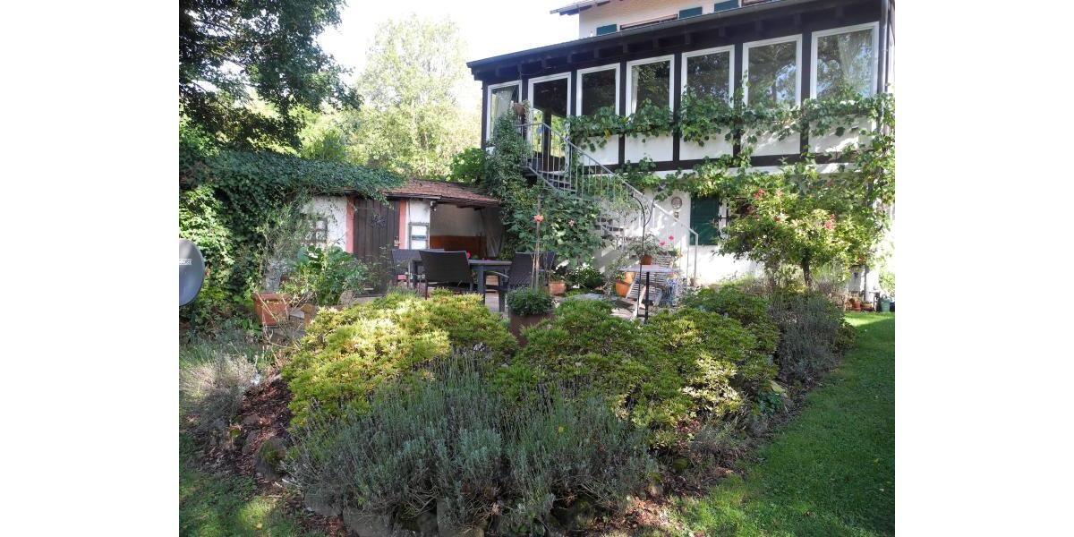 ObjNr:19712 - Saniertes freistehendes Einfamilienhaus auf parkähnlichem Grundstück - Einfamilienhaus Rockenhausen | Angebot:21381796