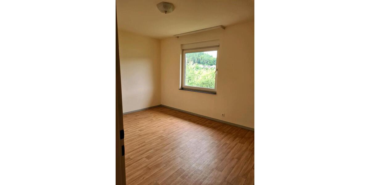 Etagenwohnung Hauenstein - 2 Zimmer, 48 m&sup2;, 69.800&euro; | Angebot:26737860