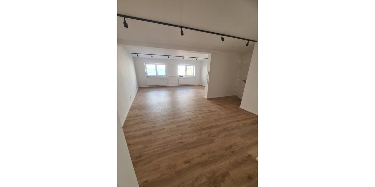 Erdgeschoßwohnung Kaiserslautern Betzenberg - 2 Zimmer, 72 m&sup2;, 915&euro; | Angebot:24778289