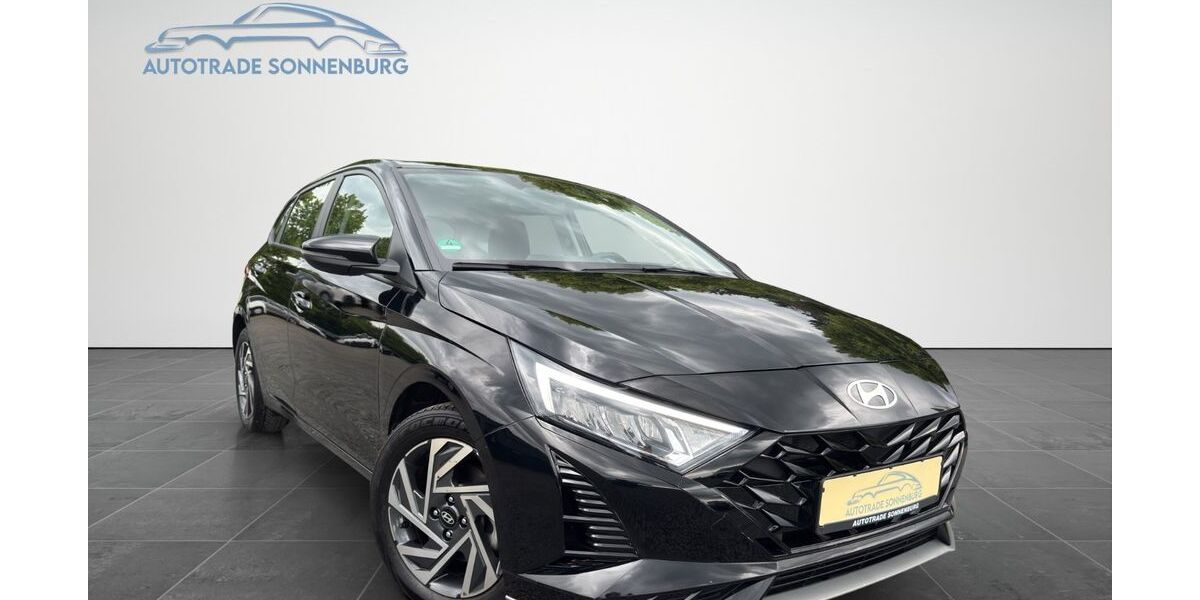 Hyundai i20 24.673 km 18.990 &euro; Mehlingen 67678