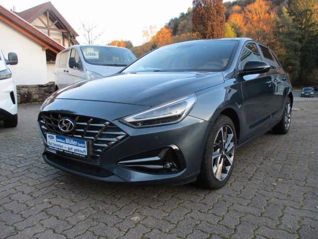 Hyundai i30 69.855 km 17.950 &euro; Wilgartswiesen 76848