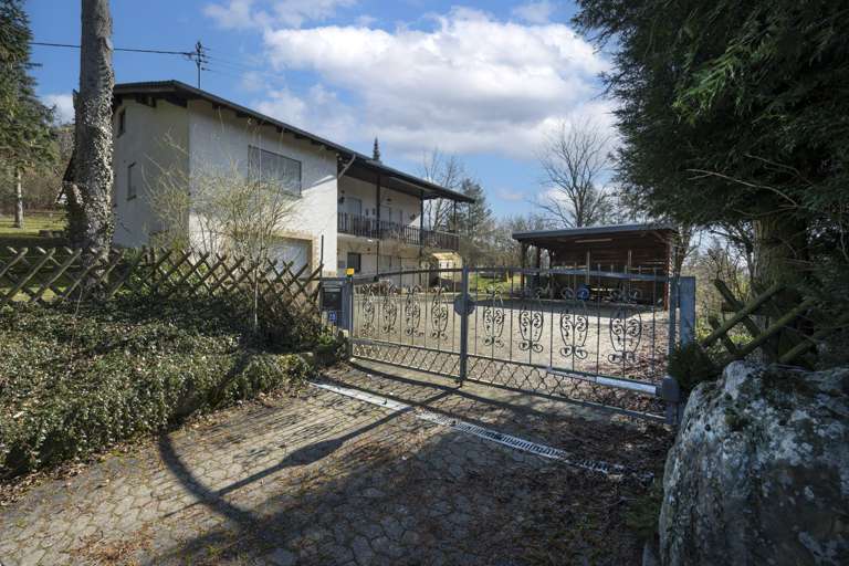 Haus zum Kaufen in Oberndorf 340.000 € 145 m²