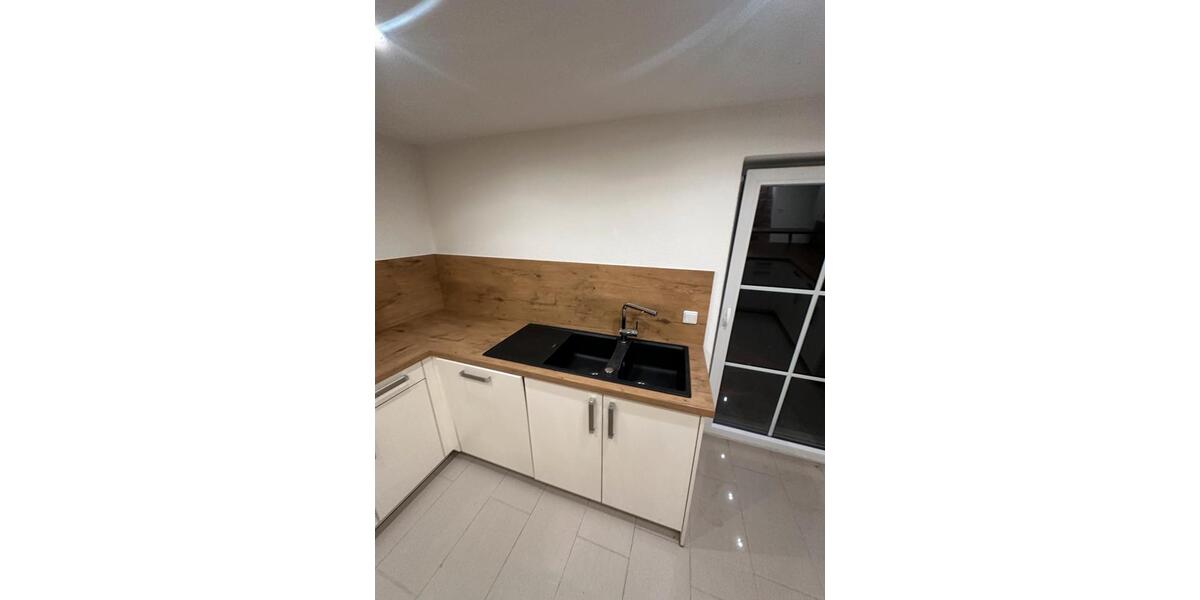 Erdgeschoßwohnung Hochspeyer - 1.5 Zimmer, 80 m&sup2;, 1.200&euro; | Angebot:26226544