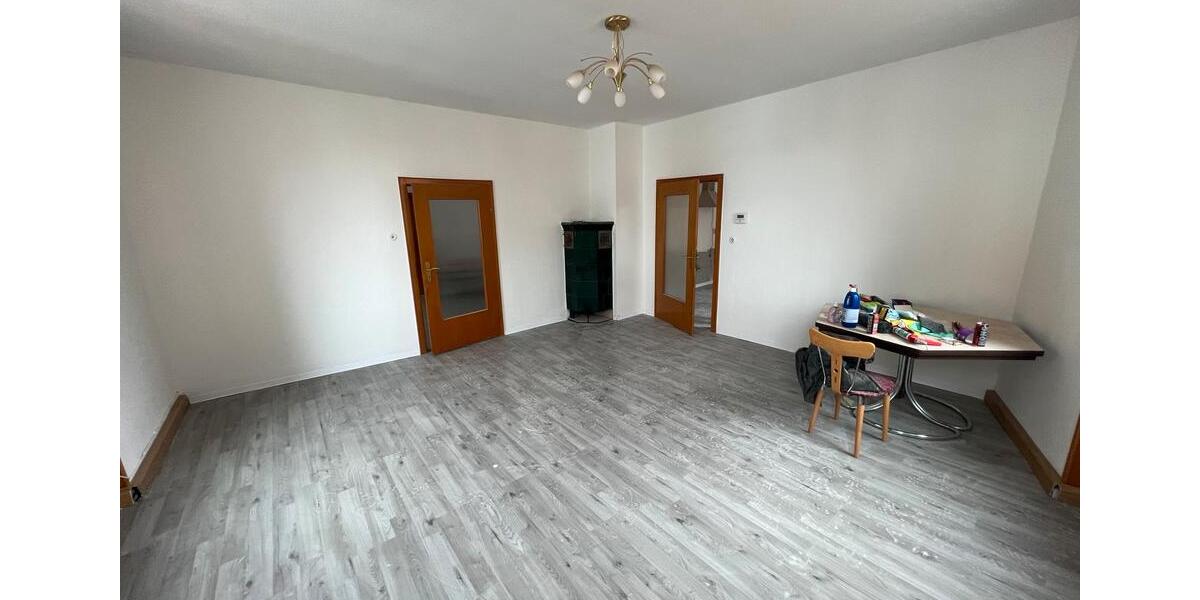 Etagenwohnung Kaiserslautern Betzenberg - 4 Zimmer, 100 m&sup2;, 1.100&euro; | Angebot:25313087