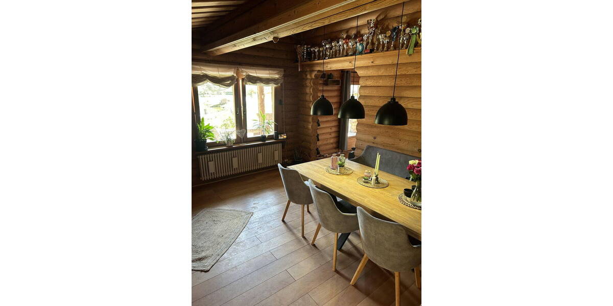 Bungalow Waldfischbach-Burgalben Burgalben - 7 Zimmer, 250 m&sup2;, 650.000&euro; | Angebot:26200176