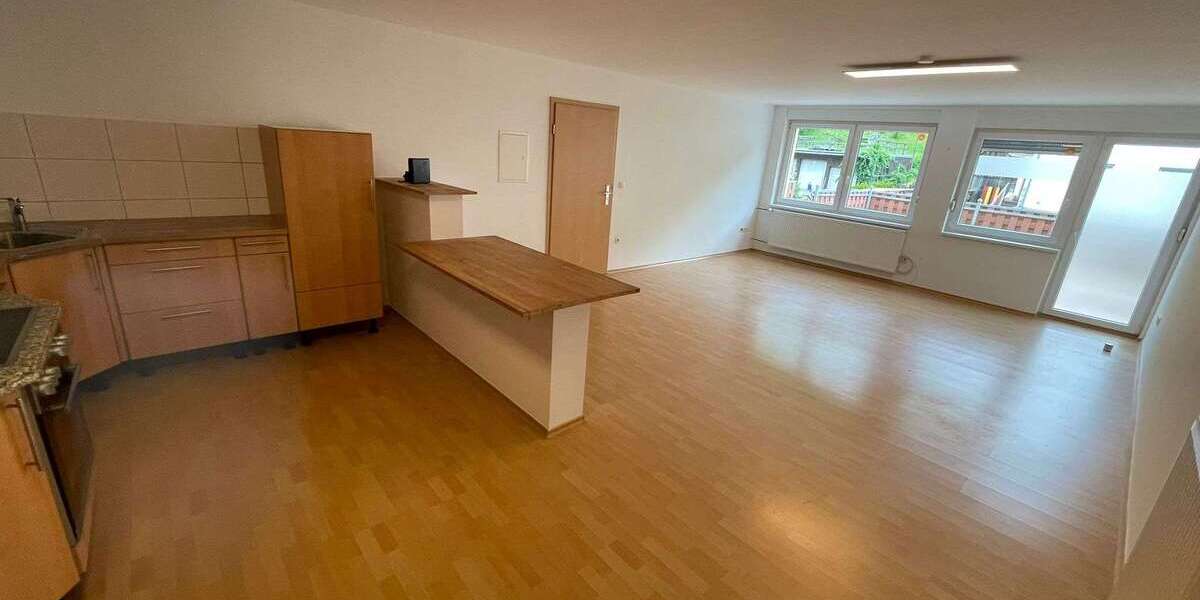 Etagenwohnung Elmstein - 1 Zimmer, 59 m&sup2;, 300&euro; | Angebot:26095994
