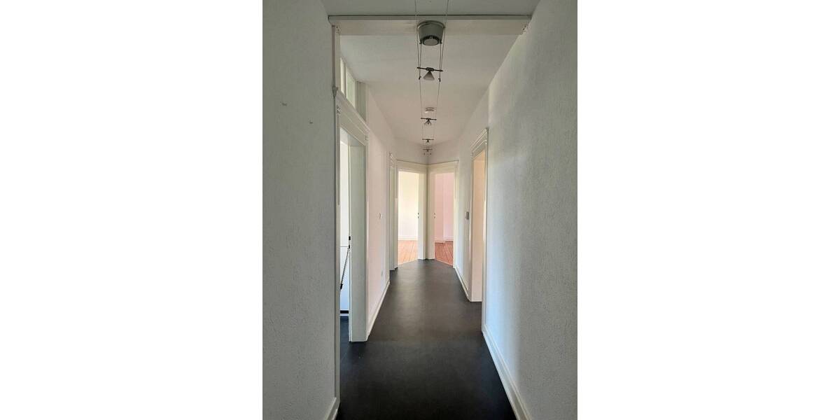 Etagenwohnung Kaiserslautern Innenstadt - 3 Zimmer, 122 m&sup2;, 1.250&euro; | Angebot:26378185