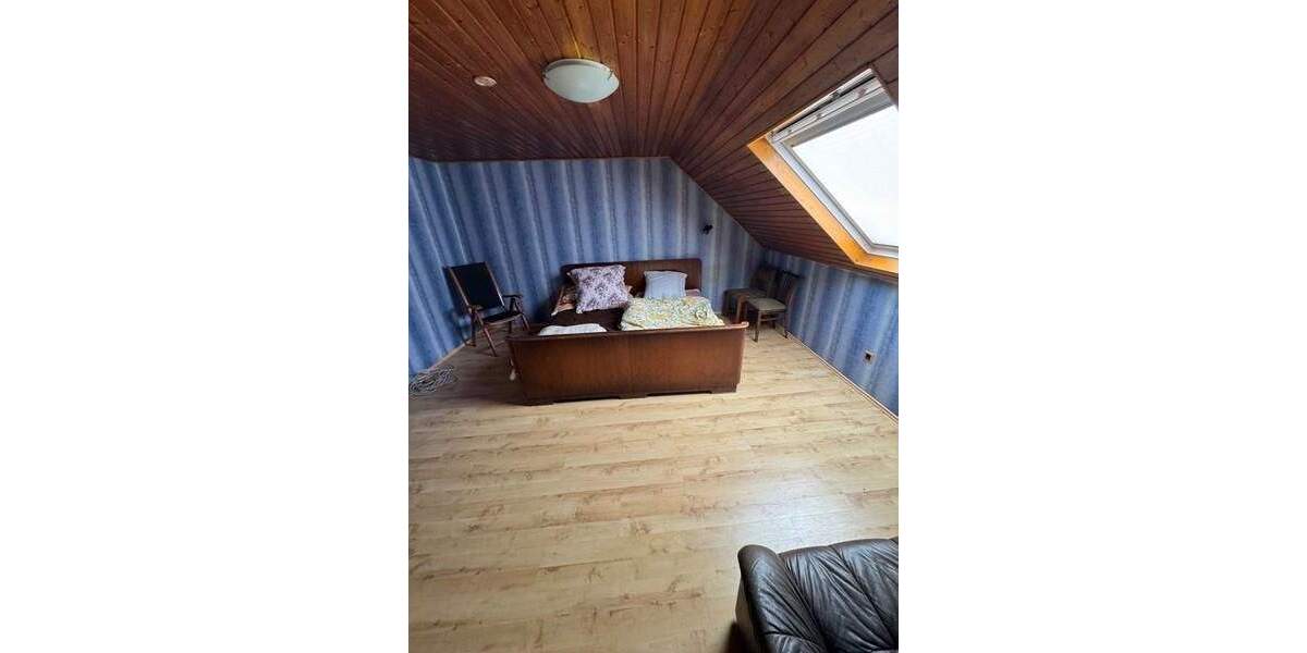 Einfamilienhaus Kaiserslautern Morlautern - 7 Zimmer, 180 m&sup2;, 349.000&euro; | Angebot:25775819