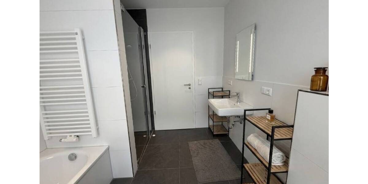 Etagenwohnung Kaiserslautern Innenstadt - 3 Zimmer, 116 m&sup2;, 1.600&euro; | Angebot:26219820