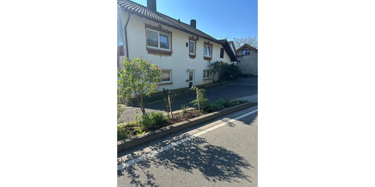 Einfamilienhaus Weilerbach - 7 Zimmer, 188 m&sup2;, 1.350&euro; | Angebot:26135764