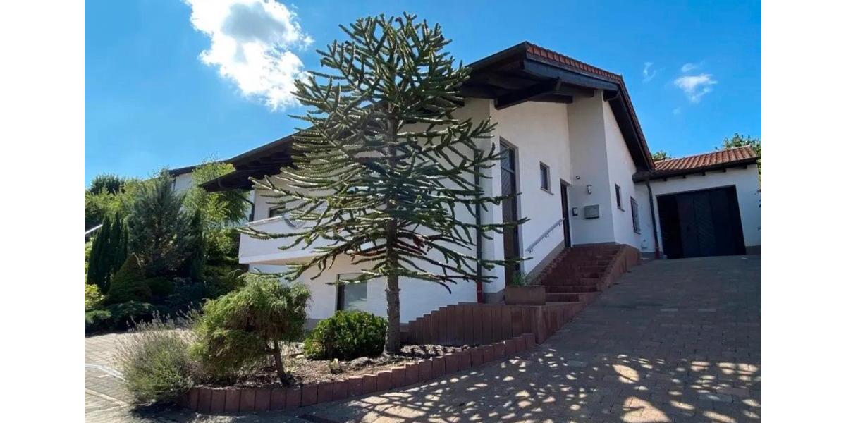 Erdgeschoßwohnung Rockenhausen - 4 Zimmer, 145 m&sup2;, 1.590&euro; | Angebot:25570767